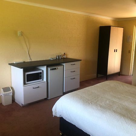 Colonial Inn Guest Rooms Yackandandah Exteriör bild