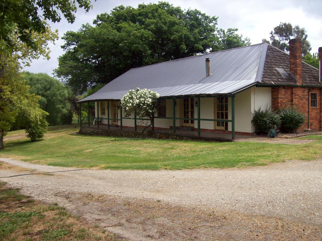 Colonial Inn Guest Rooms Yackandandah Exteriör bild